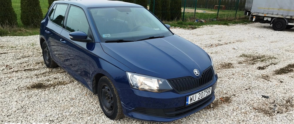 Skoda Fabia cena 17900 przebieg: 200000, rok produkcji 2017 z Warszawa małe 106